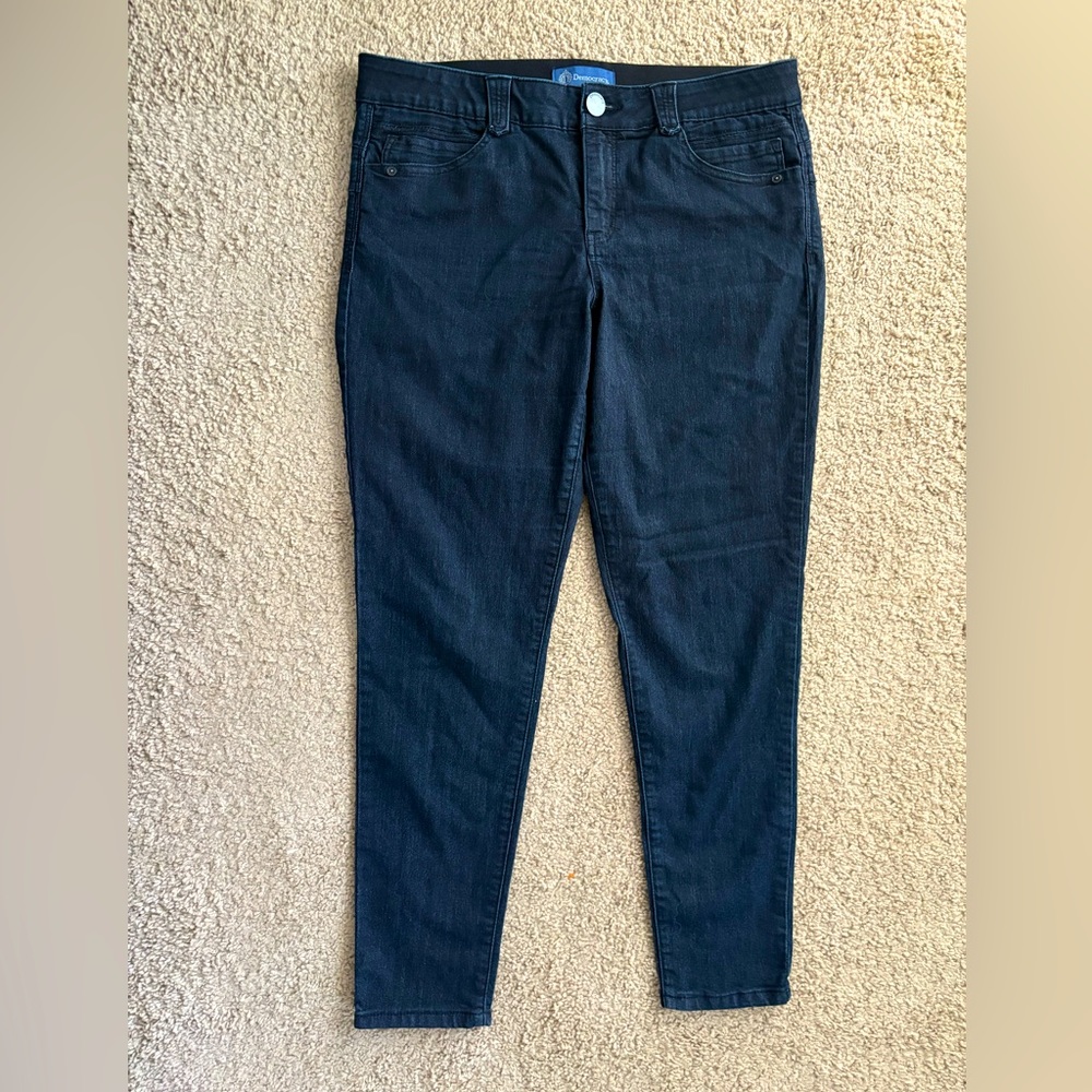 Democracy Women's Black Skinny Jeans